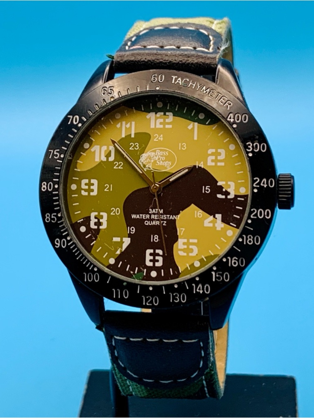 BASS PRO SHOPS Men’s Field Quartz Camouflage Wristwatch Working New Battery